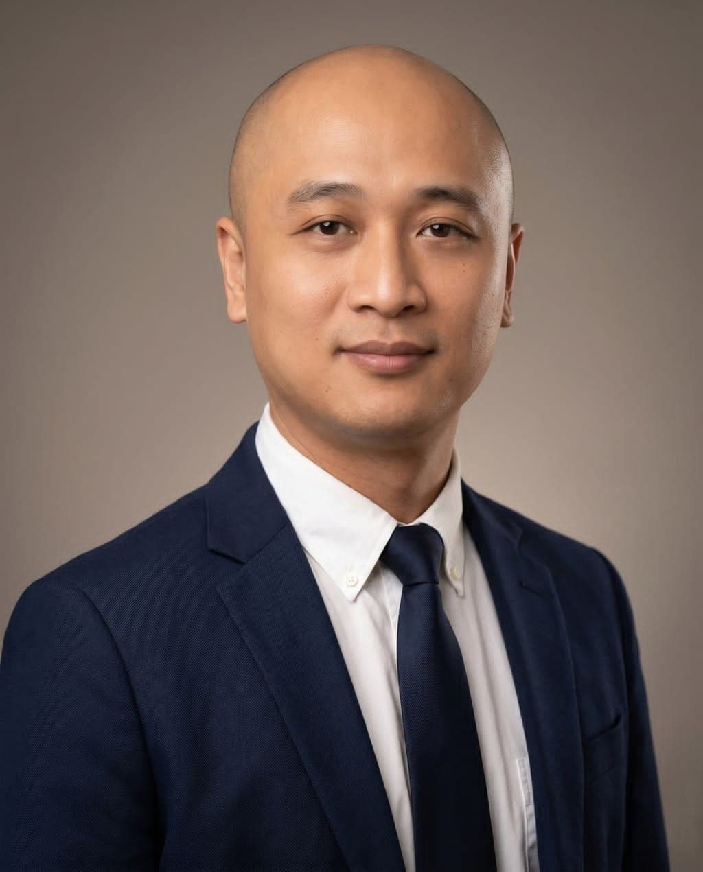 Chân dung Đàm Tuấn Anh